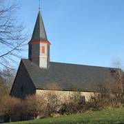 Katholische Bartholomäuskirche im Tal