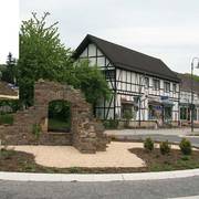 Die vom Bürgerverein gebaute „Ruine“ erinnert an die Wasserburg von 1368